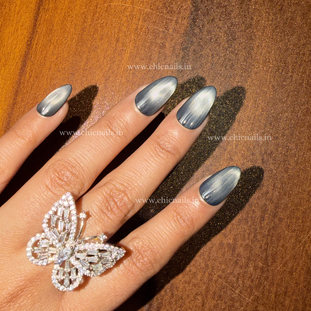moonlight aura ribbed glass textured press on nails by chic nails india